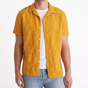 NWT Express Textured Floral Short Sleeve Shirt